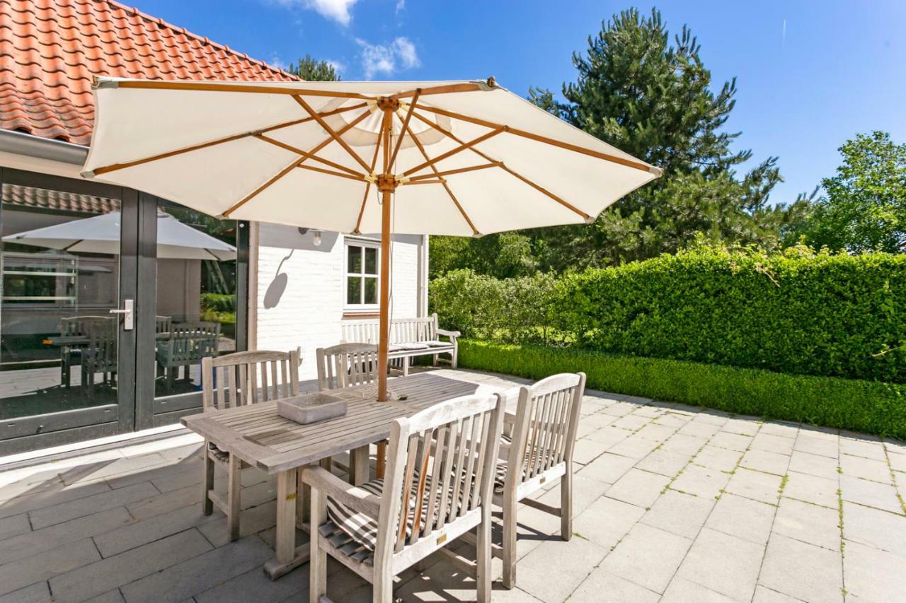 Holiday Home Dijkstelweg 30 - Ouddorp With Terrace And Very Big Garden, Near The Beach And Dunes - Not For Companies Extérieur photo